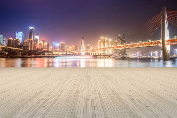 Yol Zemini ve Kentsel Skyline Mimarisi