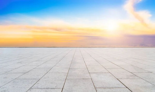 Empty Square Tiles Beautiful Sky Scenery — Stock Photo, Image