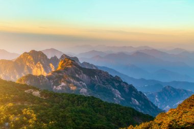 Huangshan Dağı 'nda gün doğumu, Çin