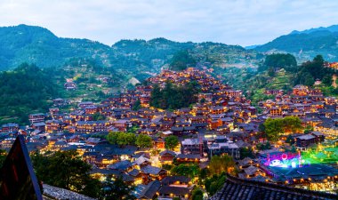 Guizhou, Çin 'deki Miao köyü.