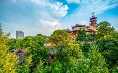 Çin 'deki Nanjing Jiming Tapınağı