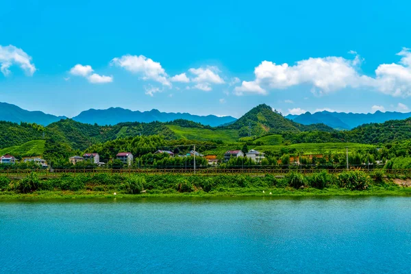中国の美しい湖と風景 — ストック写真