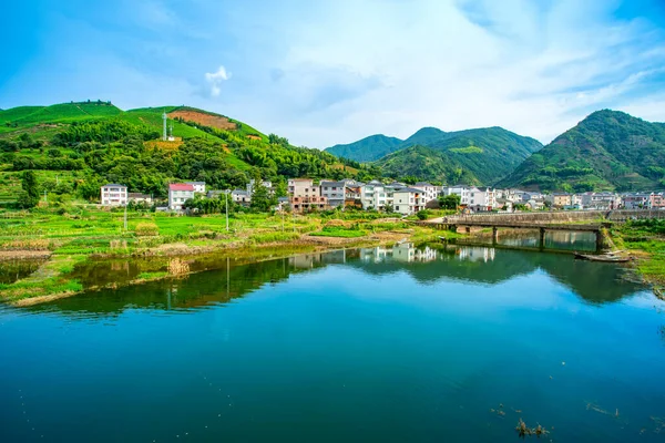 杭州の強島湖の美しい風景 — ストック写真