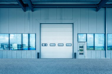 Modern fabrika binaları ve lojistik deposu