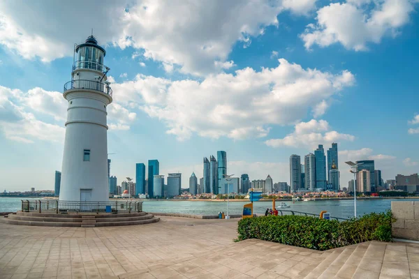 Faro Bianco Della Costa Della Città — Foto Stock