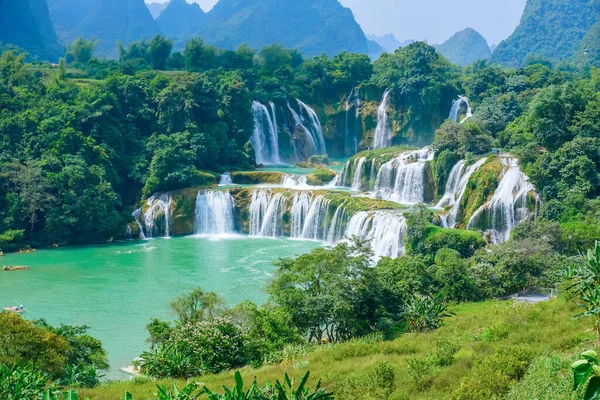 Die Wunderschönen Und Prächtigen Detian Falls Guangxi Chin — Stockfoto