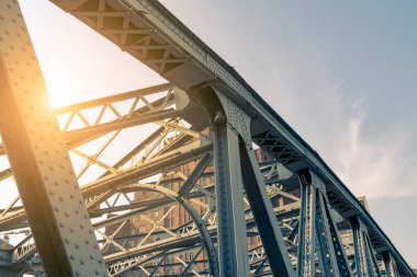 Çin 'de çelik yapı binası.