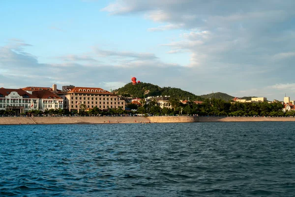 Çin 'deki Qingdao şehir manzarası.