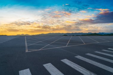 Otoyol Pavement Şehir Yolu ve Açık Alan Bölgesi