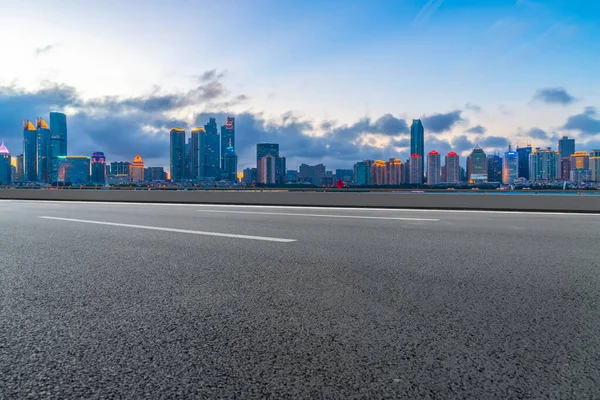 Horizonte Horizonte Urbano Qingdao Expressway — Fotografia de Stock