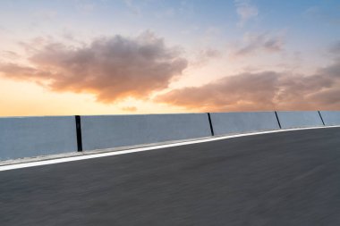 Yol ve Gökyüzü Yerleşimi