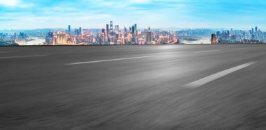 Yol Zemini ve Kentsel Skyline Mimarisi