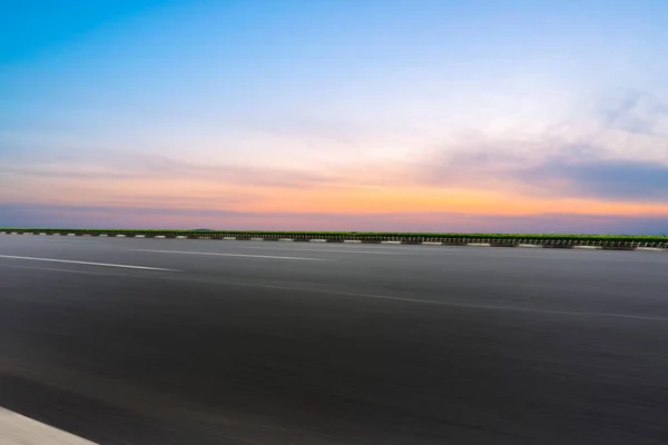 Wegdek Wolkenlandschap — Stockfoto