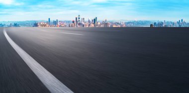 Yol Zemini ve Kentsel Skyline Mimarisi