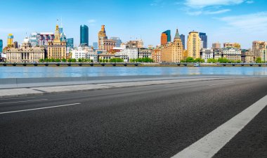 Şehir Yolu, Otoyol ve İnşaat Skylin