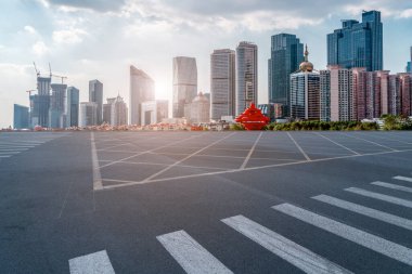 Şehir Yolu, Otoyol ve İnşaat Skylin