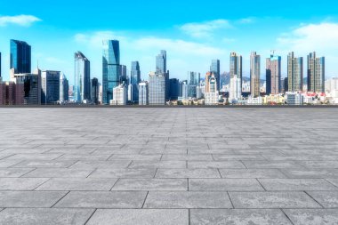 Yol Zemini ve Kentsel Skyline Mimarisi