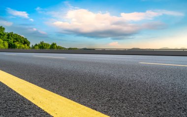 Otoyol Pavement Şehir Yolu ve Açık Alan Bölgesi