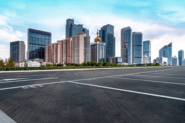 Şehir Yolu, Otoyol ve İnşaat Skylin