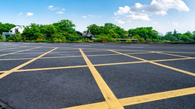 Landscap 'ın Yol Asfaltlama ve Doğal Manzarası