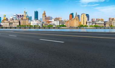 Şehir Yolu, Otoyol ve İnşaat Skylin