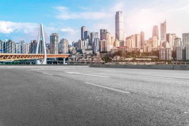 Şehir Yolu, Otoyol ve İnşaat Skyline