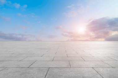 Boş Plaza Tuğlaları ve Gökyüzü Landscap