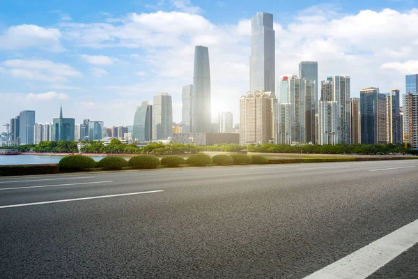 Pavimentazione Stradale Edifici Cittadini Guangzhou Skyline — Foto Stock