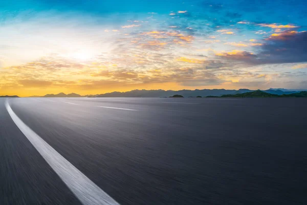 Autostrada Bruk Miejska Droga Odkryty Naturalny Landscap — Zdjęcie stockowe