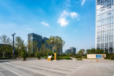 Jinan merkez iş dağıtım merkezinin kare ve ofis binası