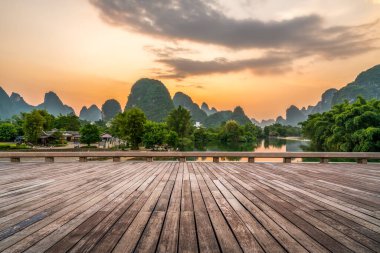 Guilin 'in Güzel Manzarası ve Doğal Manzarası