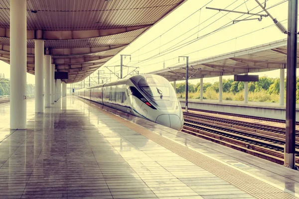 Железнодорожный Вокзал Высокоскоростной Поезд Platfor — стоковое фото