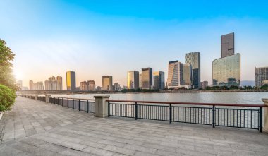 Fuzhou Finansal Dağıtım 'ın modern yapı binası