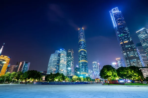 Нічний Вид Сучасні Будівлі Міського Сквару Гуанчжоу — стокове фото