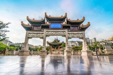 Guiyang 'daki Antik Mimari Peyzaj ve Nehirler