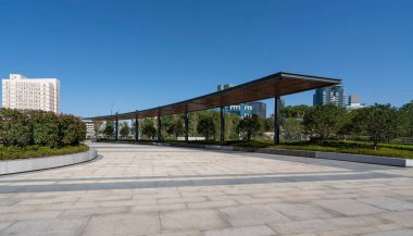 Ningbo City ofis binası ve stree.