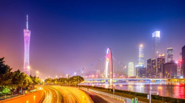 Guangzhou şehir gecesi ve mimari manzara silueti
