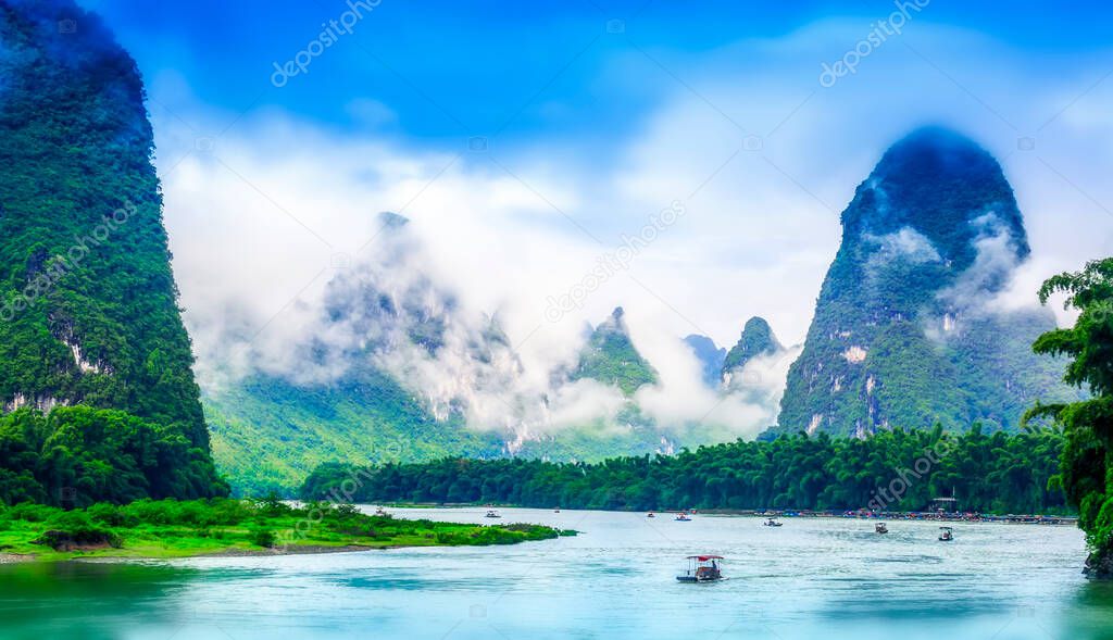 Yu Long river and Karst mountain landscape in Yangshuo Guilin, C