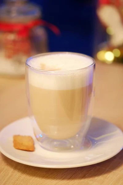 Cup Latte Macchiato Dark Blue Background Table — Stock Photo, Image