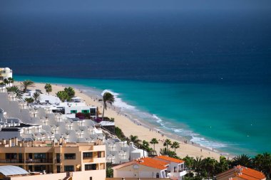 Sahilde havadan görünüm Morro Jable, Fuerteventura.