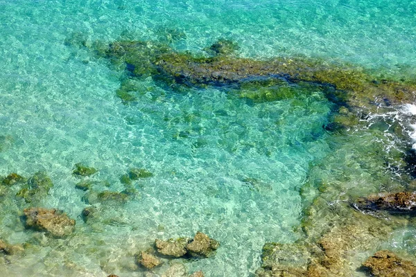 Crystal water on Fuerteventura Canary Islands. — Stock Photo, Image