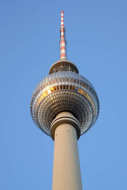 Berlin Alexanderplatz Üzerinde Tv Kulesi, Almanya.