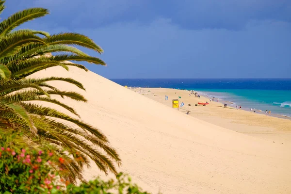 Strand Playa del Matorral in Morro Jable op Fuerteventura, Canarische Eilanden — Stockfoto