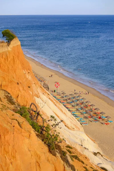 FALESIA, ALGARVO, PORTOGALLO - MAI 25, 2019: Vista sulla spiaggia Pra — Foto Stock