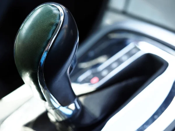 Automated gear handle with green leather trimming — Stock Photo, Image