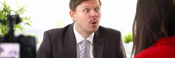 Man with surprised face — Stock Photo, Image