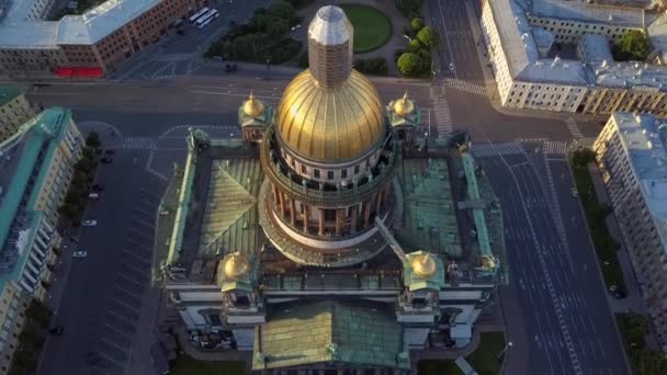 Vista aérea. São Petersburgo. Praça Isakiev, Catedral de Isakievsky . — Vídeo de Stock