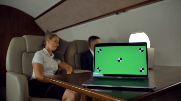 Ready for tracking notebook display on private jet board — Stock Video