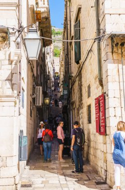 Dubrovnik, Hırvatistan. Dobruca Ortaçağ sokak görünümü. Yaz panoramik üzerinde. Eylül 2018
