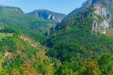 Karadağ'da milli park Durmitor yaz dağ güzel panorama.